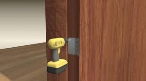 Hinge installation (with door dismantling)